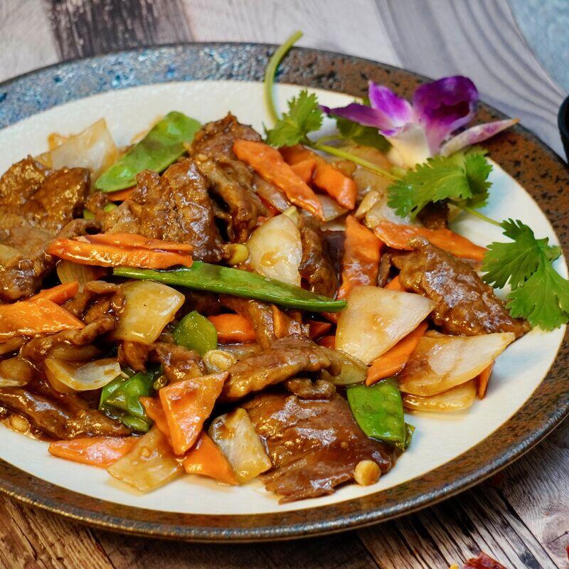 Beef With Snowpeas